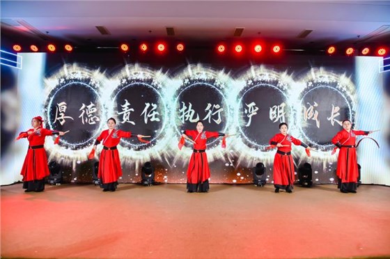 2025岳脱得精光让我挺进去视频-国产精品午夜无码体验区-丰满老熟妇BBBBB搡BBB-美女被大J插-国产午夜精品理论片年会（上）22