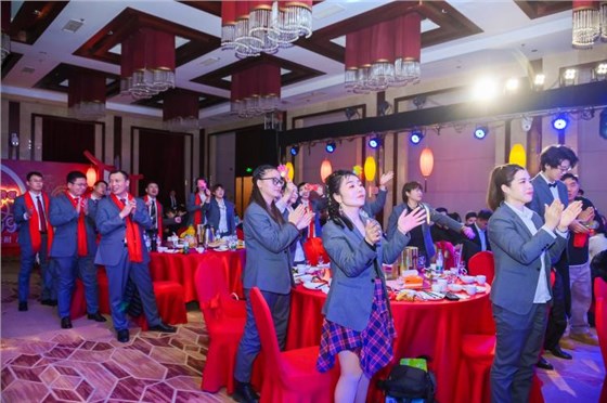 2025岳脱得精光让我挺进去视频-国产精品午夜无码体验区-丰满老熟妇BBBBB搡BBB-美女被大J插-国产午夜精品理论片年会（上）69