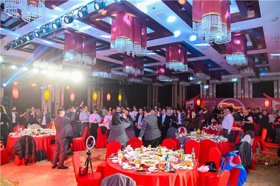 2025岳脱得精光让我挺进去视频-国产精品午夜无码体验区-丰满老熟妇BBBBB搡BBB-美女被大J插-国产午夜精品理论片年会（下）34