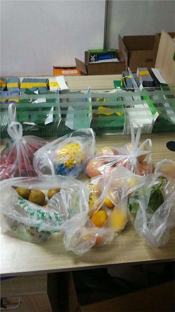 恒发队请冲锋队一周果盘