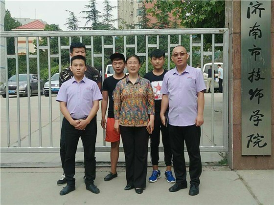 岳脱得精光让我挺进去视频-国产精品午夜无码体验区-丰满老熟妇BBBBB搡BBB-美女被大J插-国产午夜精品理论片公司与 济南技师学院合作实习同步带轮车间 (5)