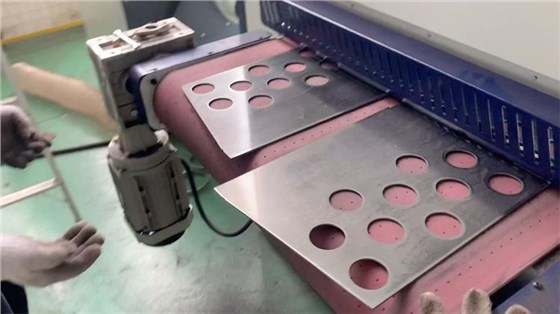 金属砂光机皮带0828-2