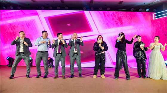 2025岳脱得精光让我挺进去视频-国产精品午夜无码体验区-丰满老熟妇BBBBB搡BBB-美女被大J插-国产午夜精品理论片年会（下）13