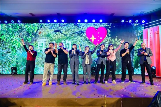 2025岳脱得精光让我挺进去视频-国产精品午夜无码体验区-丰满老熟妇BBBBB搡BBB-美女被大J插-国产午夜精品理论片年会（下）49