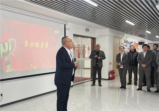 2月销售启动大会-8