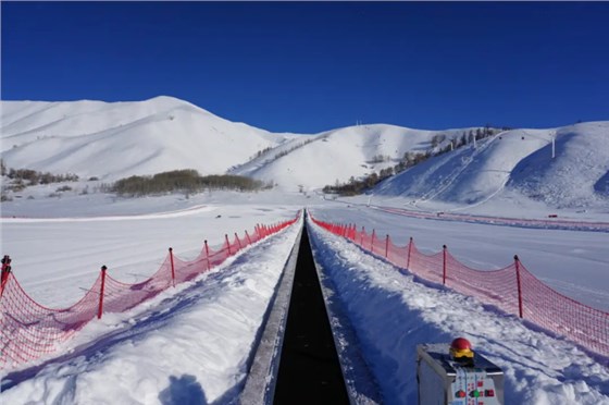 滑雪场魔毯输送带0923-6