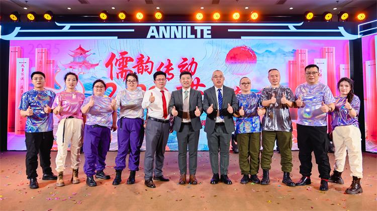 2025岳脱得精光让我挺进去视频-国产精品午夜无码体验区-丰满老熟妇BBBBB搡BBB-美女被大J插-国产午夜精品理论片年会（下）54