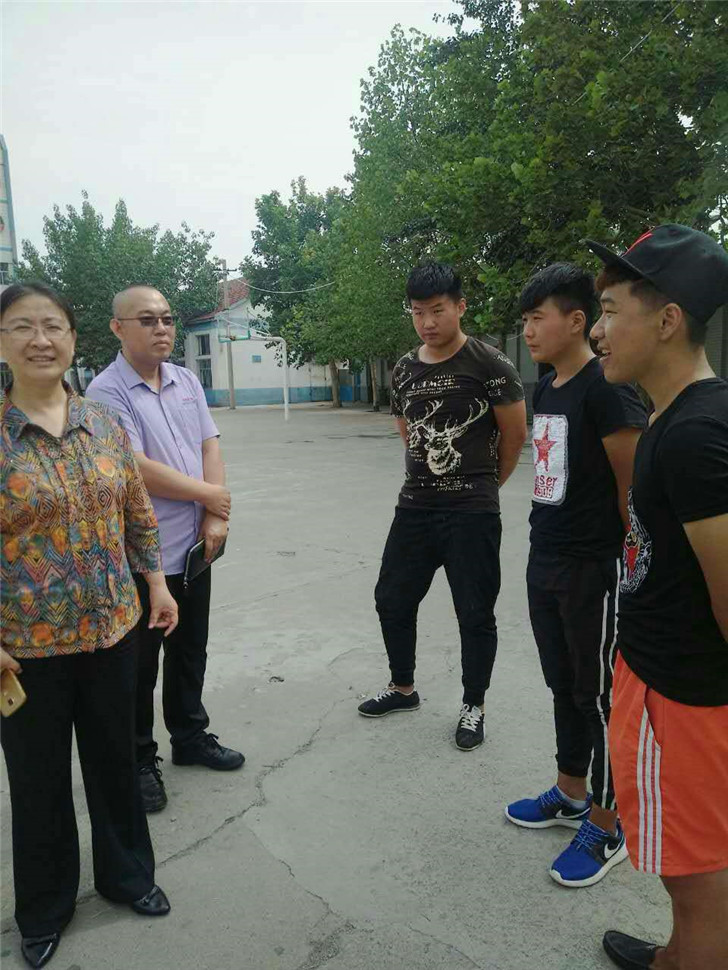 岳脱得精光让我挺进去视频-国产精品午夜无码体验区-丰满老熟妇BBBBB搡BBB-美女被大J插-国产午夜精品理论片公司与 济南技师学院合作实习同步带轮车间 (22)