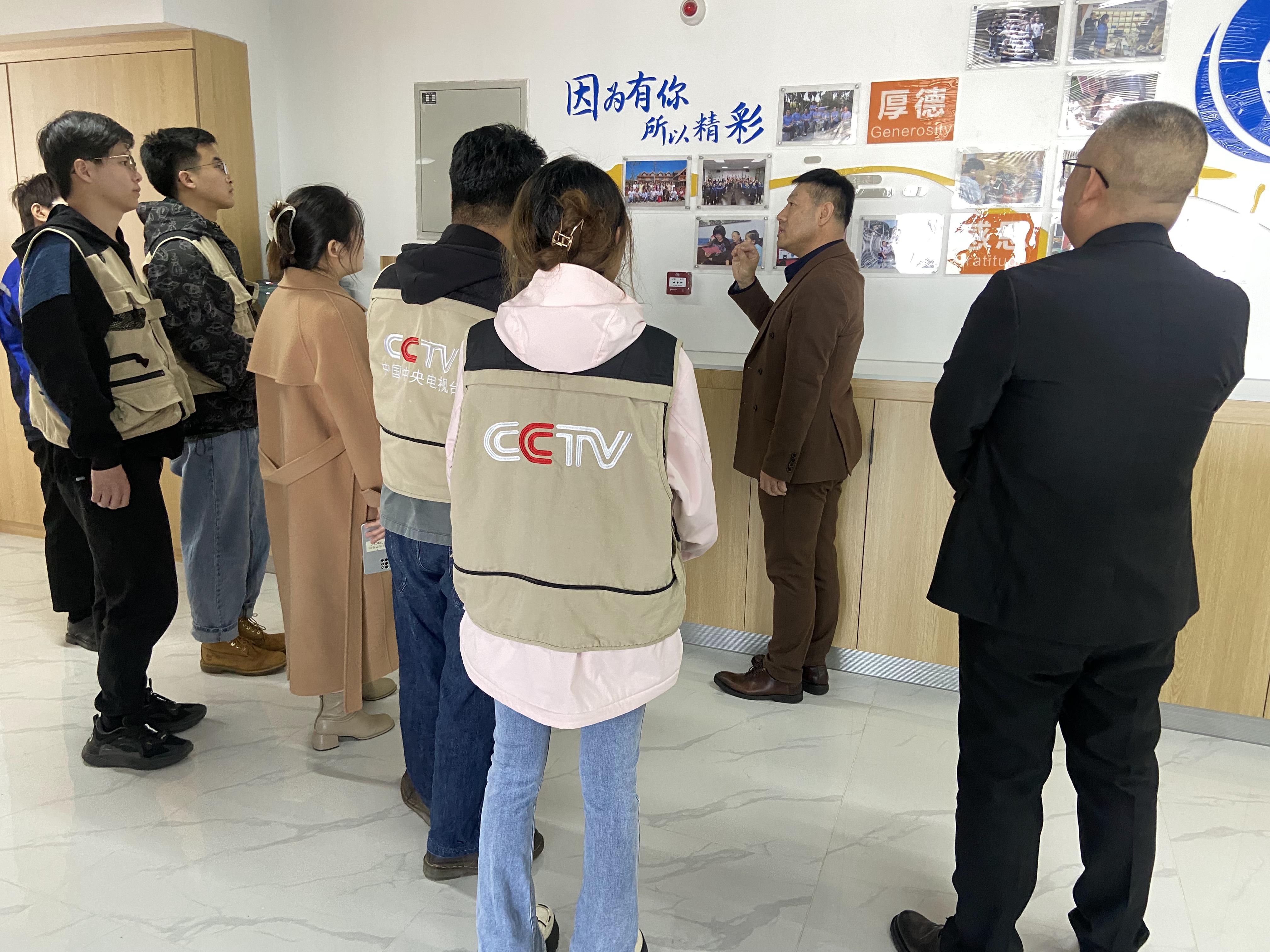 岳脱得精光让我挺进去视频-国产精品午夜无码体验区-丰满老熟妇BBBBB搡BBB-美女被大J插-国产午夜精品理论片：走在时代前沿，引领工业皮带行业智能化发展