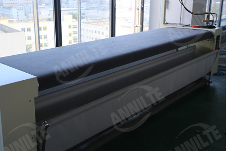 旋转烫台毛毡带1