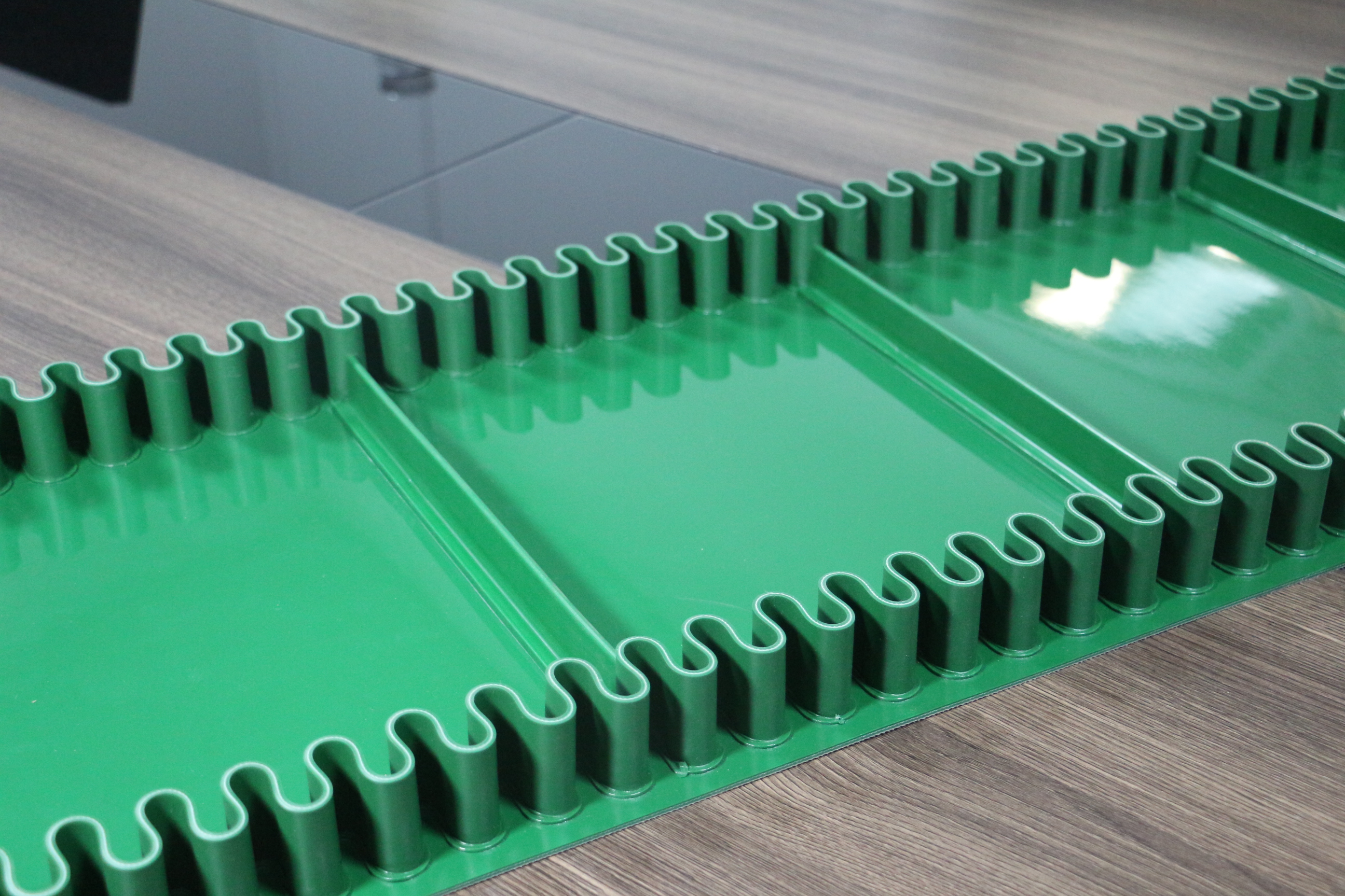 PVC裙边挡板输送带