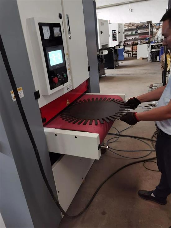 金属砂光机皮带0828-3