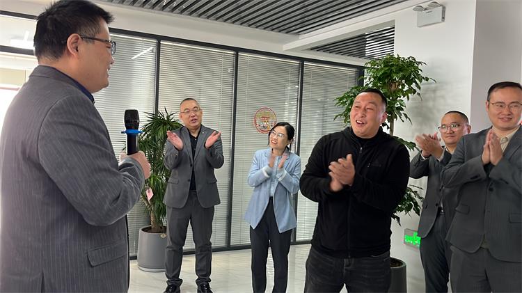 销售启动大会1104-8