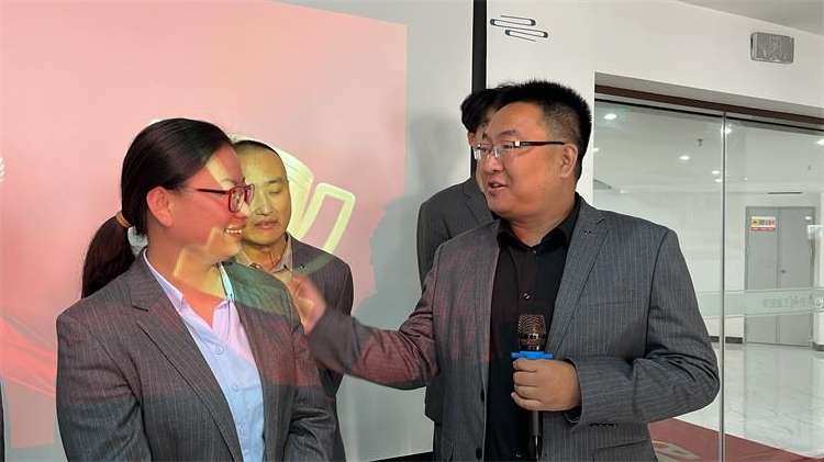 销售启动大会1104-6