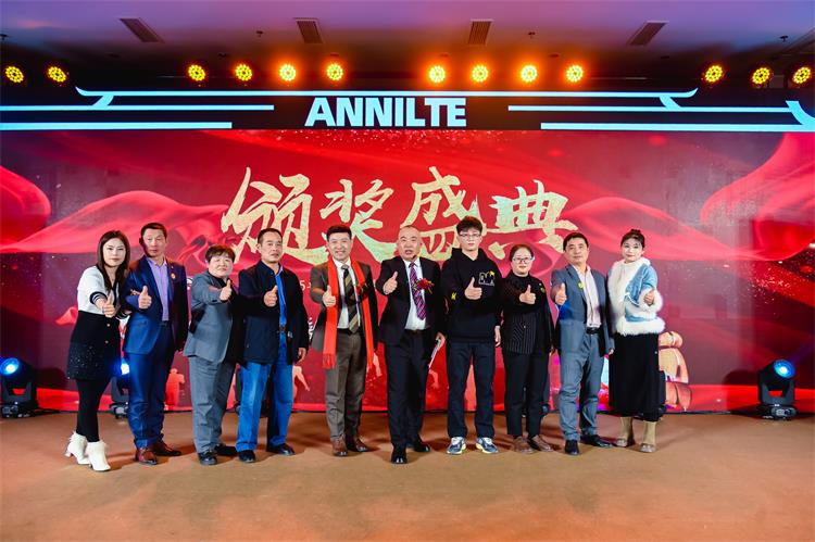 2025岳脱得精光让我挺进去视频-国产精品午夜无码体验区-丰满老熟妇BBBBB搡BBB-美女被大J插-国产午夜精品理论片年会（上）66