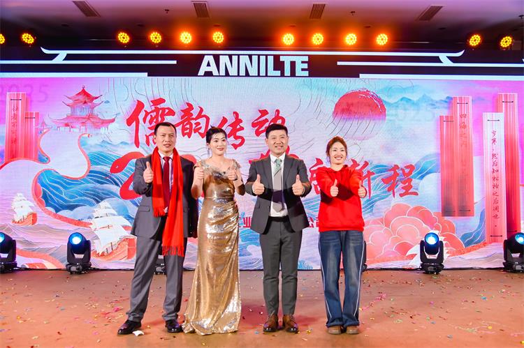 2025岳脱得精光让我挺进去视频-国产精品午夜无码体验区-丰满老熟妇BBBBB搡BBB-美女被大J插-国产午夜精品理论片年会（下）51