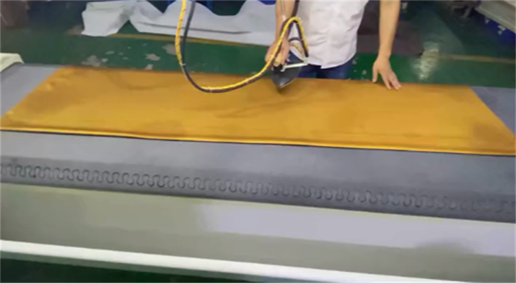 旋转烫台毛毡带0424-2