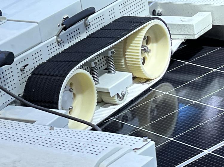 光伏清洗机器人履带0616-11