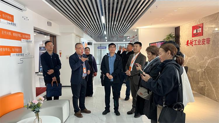 俄罗斯科学院来访-2