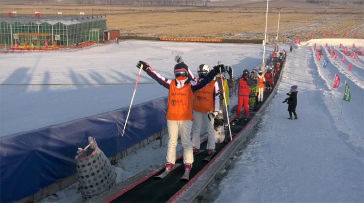 滑雪场魔毯输送带1124-7
