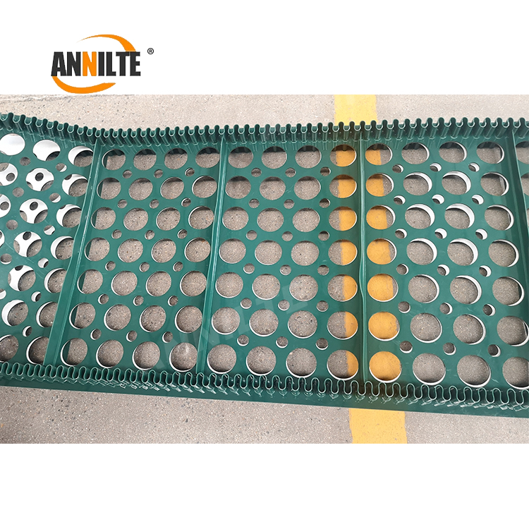 punch_cleat_sidewall_01